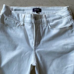 NYDJ White Ami Skinny Legging size 6
